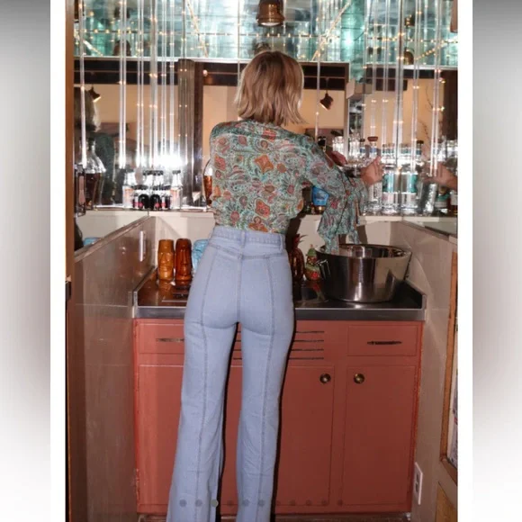 DO NOT BUY ❤️Bundle for Mindy only. - Picture 4 of 10